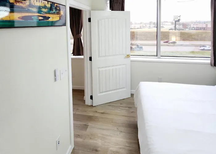 Modern One Bedroom With Gym Aparthotel
