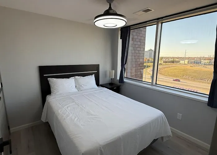 Modern One Bedroom With Gym 3* Tulsa